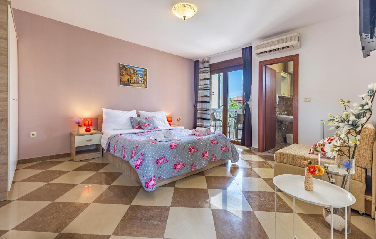 Villa San Rocco Bed & Breakfast Медулин Экстерьер фото